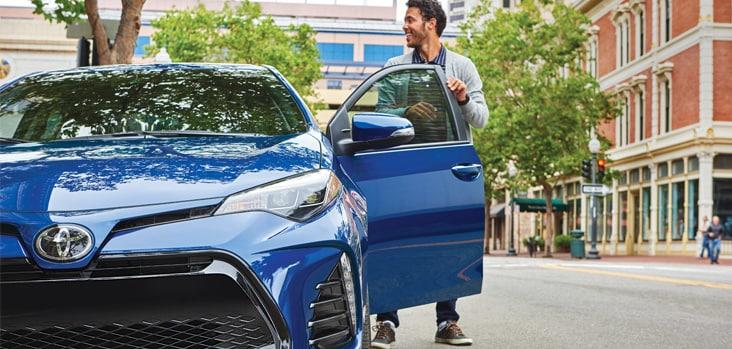 2017 Toyota Corolla Blue Exterior Finish